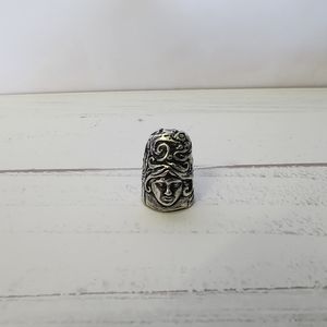 ANTIQUE 1916-1936  LONDON ENGLAND SEWING STERLING SILVER THIMBLE 8.8 Gr